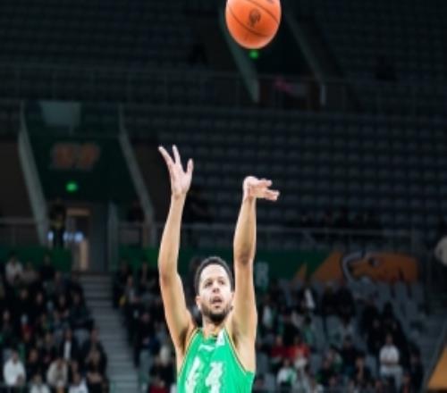 沈陽日報：力克福建男籃拿下兩連勝遼籃新陣磨合漸入佳境