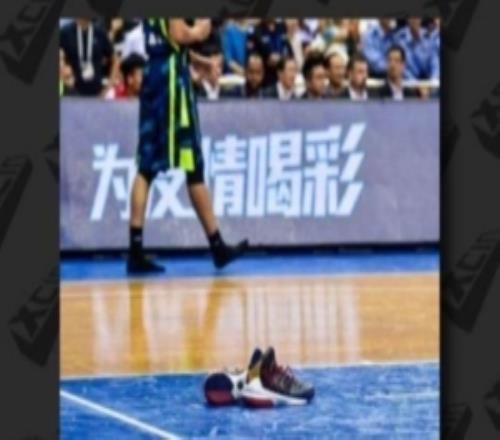 李寧籃球鞋設(shè)計(jì)總經(jīng)理談阿聯(lián)脫鞋事件：國際品牌開始注意到我們了