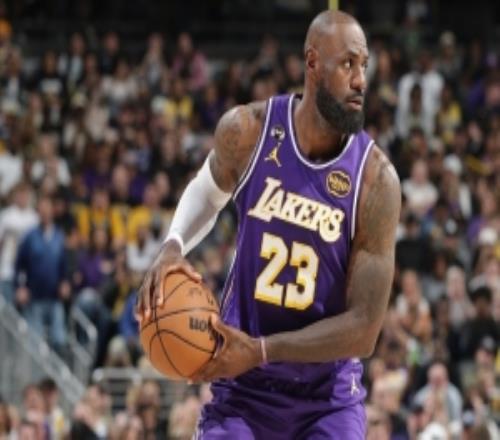 詹姆斯还需证明自己媒体人：不他已足够成功只是有人说他需要