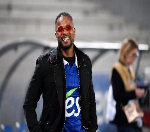 埃弗拉：如今我擁有五家公司，退役后比踢球時(shí)成功多了