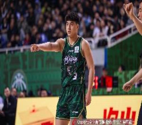 奇兵！李斌卓首發(fā)5中4高效拿下14分正負(fù)值+19最高