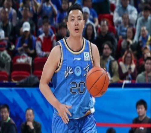 媒體人：翟曉川時隔476天再次獲兩雙只有尊重為北京燃燒一切了