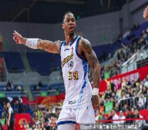 攻城拔寨！雷瓊塔克半場(chǎng)10中6砍27分7板6助得分超全隊(duì)一半