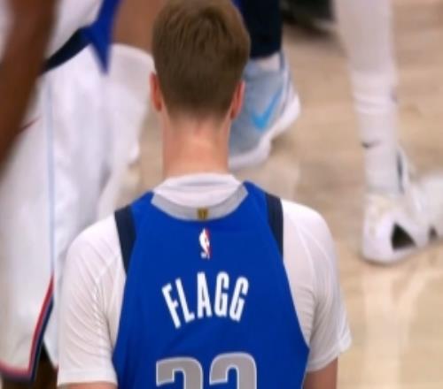 觀賞性十足！弗拉格切入起飛舒展單臂空接暴扣得分