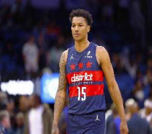 新一代板王里斯生涯前10戰(zhàn)摘113籃板本世紀(jì)最多&比肩鯊魚石佛