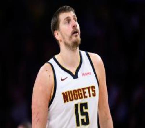 要见证历史啦！约基奇篮板王&助攻王几无悬念史上仅大帅1人包揽