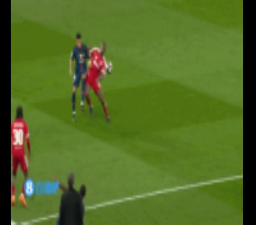 杰拉德：利物浦在中場(chǎng)附近本該做得更好，四個(gè)人圍著結(jié)果折射進(jìn)球