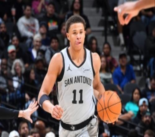 14號(hào)秀！米奇：卡布將會(huì)是球隊(duì)今年季后賽輪轉(zhuǎn)陣容中的一員