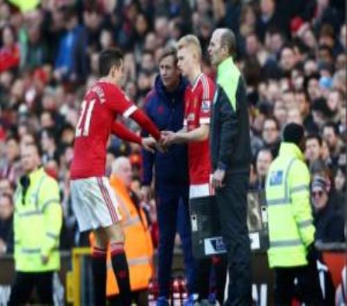 太陽報：前曼聯球員威爾現是旅游社代理他曾和拉什福德一同亮相