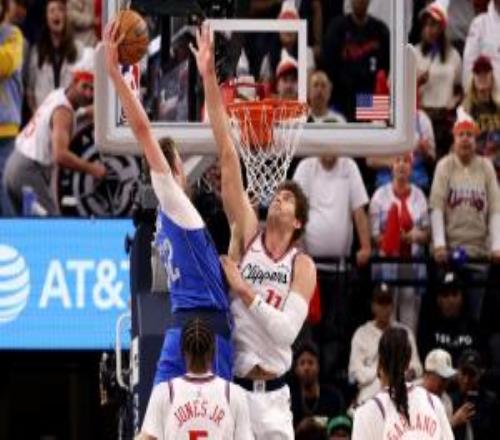 貝弗利：弗拉格砍了50分他可不是萊特納&海沃德他是白人的希望