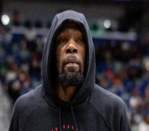 庫(kù)克：KD是群聊里灌水最活躍的他已達(dá)到愛咋咋地的境界就是真實(shí)