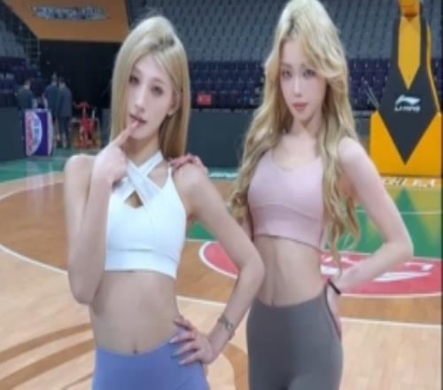 遼寧男籃主場啦啦隊曬舞蹈表演視頻：3種顏色無敵了