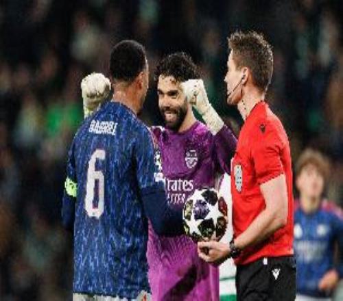 英媒：拉亞提升了槍手后防線的表現(xiàn)，他是英超賽季最佳球員競(jìng)爭(zhēng)者