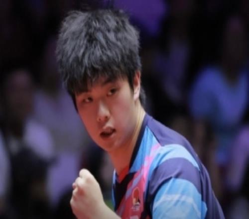 官方：22歲中國乒乓球隊隊員陶育暢簽約德甲格林韋特斯巴赫