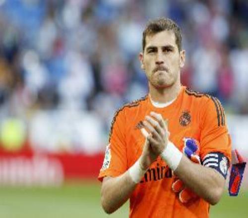 卡西談皇馬輸球：成績(jī)?cè)诹虏艜?huì)揭曉，現(xiàn)在所有的談?wù)摱贾皇侵{言