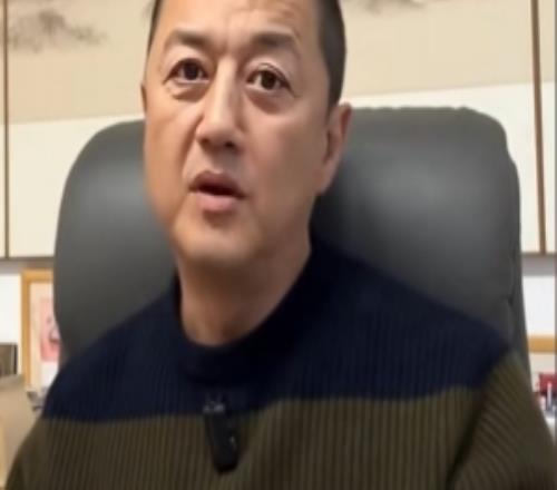 李亞鵬：張雪拿最快圈速獎杯出來拍我都心疼，若朋友拍到會送回去