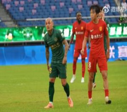 熱議李鎮(zhèn)全被罰：不太多見，標(biāo)準(zhǔn)立起來了，今后怎么界定辱罵定義