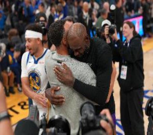 詹姆斯：我和庫里的交情延續18年我們之間充滿尊重