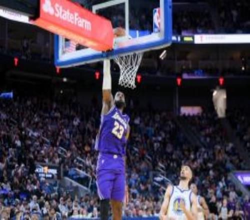 老而彌堅(jiān)！詹姆斯?jié)M39歲后第29次砍下25分10助歷史其余所有人0次