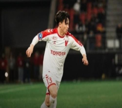 官方：日本U19國(guó)腳高岡伶颯因傷結(jié)束租借法丙球隊(duì)，提前返回圣徒