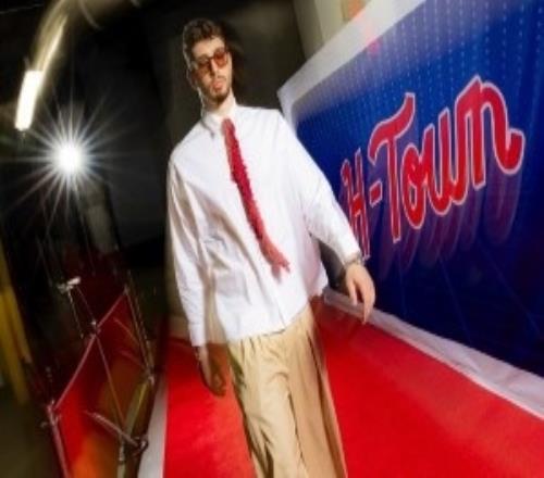 紅紅火火恍恍惚惚！火箭眾將紅毯秀：申京紅領(lǐng)巾杜蘭特花外套