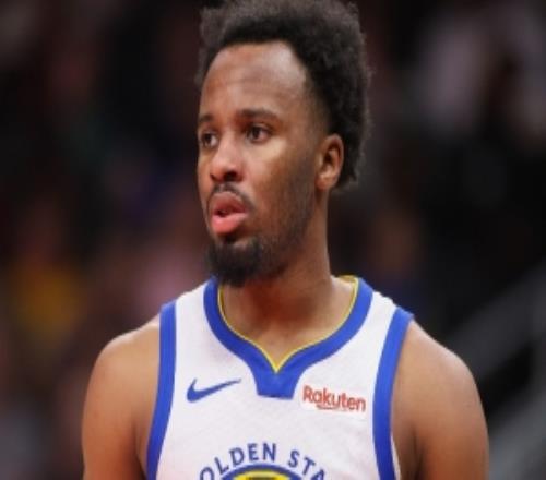 又一個(gè)！科爾談克賴爾僅出戰(zhàn)15分鐘：他今天扭到了腳踝