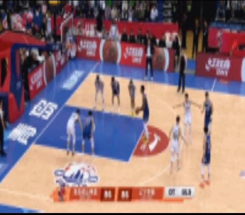 雙加時！林韋愷搶到前場板上反籃領(lǐng)先2分韋爾斯籃下空籃再追平