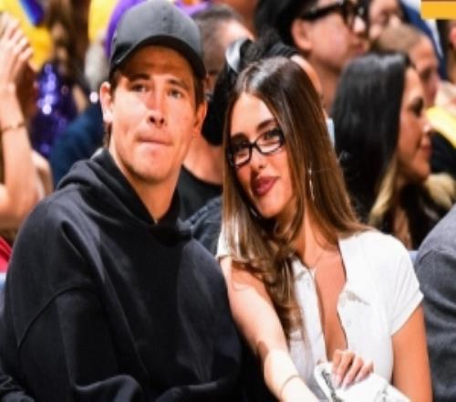 湖人季后賽將增設(shè)一排場邊座席將提供沉浸式尊享體驗！