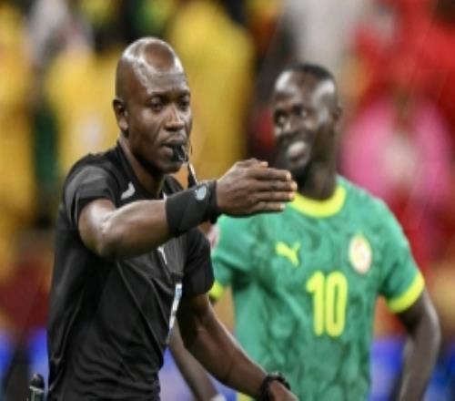 阿拉伯媒體：因爭(zhēng)議表現(xiàn)，非洲杯決賽裁判恩達(dá)拉無緣執(zhí)法世界杯