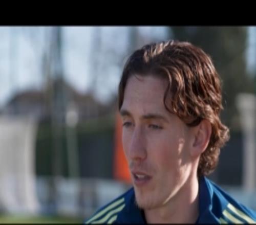 威爾遜：祖父下注我能為威爾士效力贏了很多錢，第二天就退休了