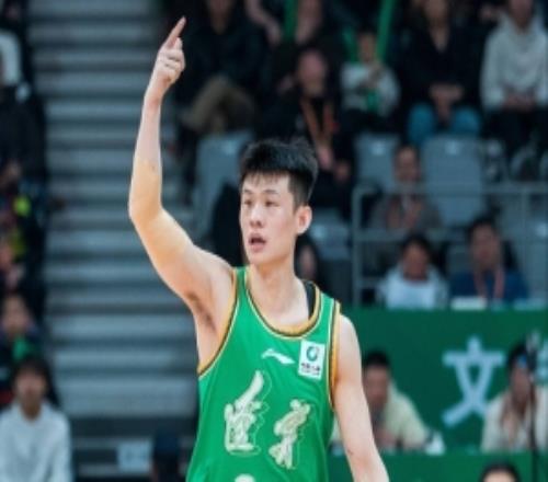 盡力了！王嵐嵚12中6拿20分6板4助末節(jié)和加時(shí)1兩次罰球追平比分