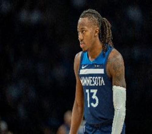 板凳火力！道苏姆半场替补6中4贡献11分2助三分1中1