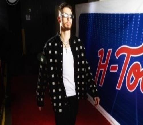 火箭眾將紅毯秀：杜蘭特依舊廢土風申京格子墨鏡騷氣十足