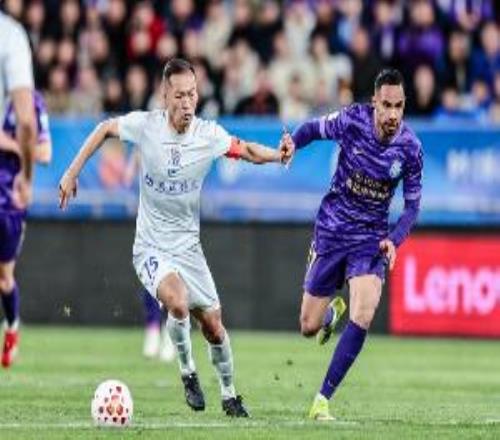 津媒：津門虎教練組鼓勵(lì)球員保持自信，謝蒂內(nèi)能否出戰(zhàn)還不好說