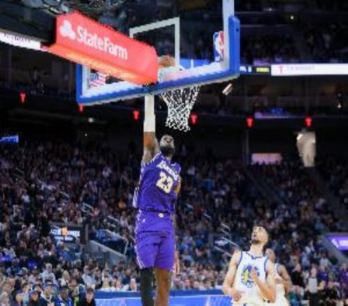 41歲打背靠背！詹姆斯：我現在累壞了迫不及待想回家吃飯睡覺