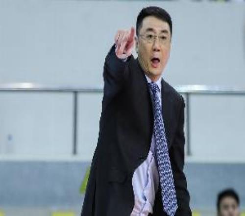 王非：希望中國籃球能夠成績越來越好國家隊的球員我都很關注