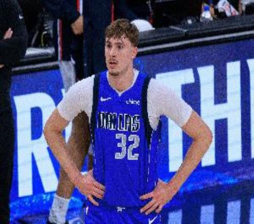 欲抢回最佳新秀！弗拉格25中13得到33分6板5助三分7中3