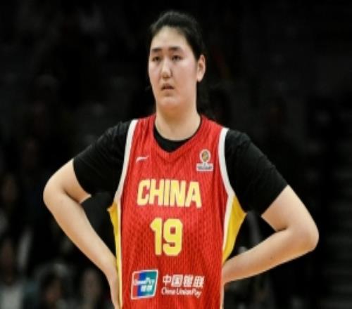 孫軍：張子宇的身材條件非常好身高是優(yōu)勢她在國家隊非常有作用