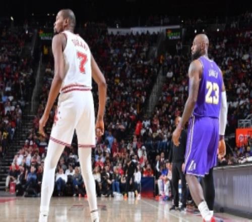 KD單賽季2000分歷史最老！老詹呢他上次2000分還是騎士時期