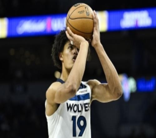 新秀可以！貝蘭熱5中5高效拿下14分4板1助2斷1帽