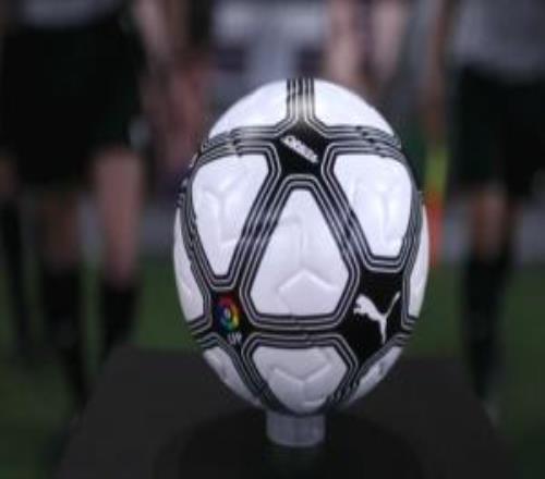 你還記得嗎皇馬vs赫羅納比賽用球、球衣、轉播等均采用復古風格