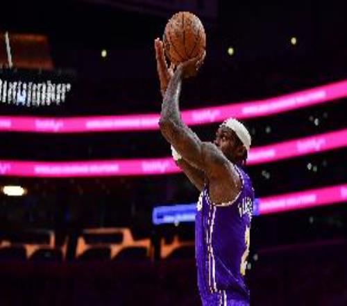 范德彪：季后賽每一個回合都很重要我的作用是把球隊團結(jié)在一起