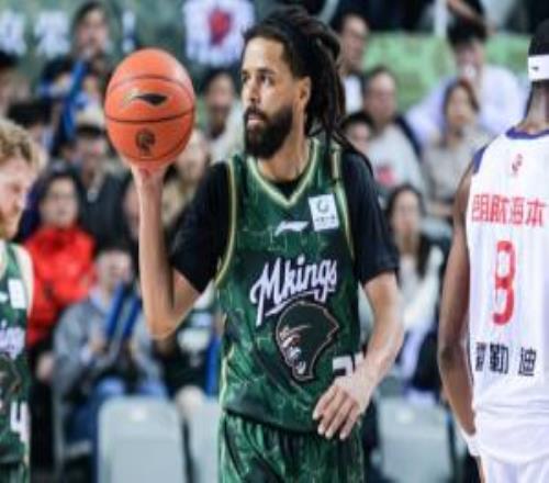 J.Cole首秀出戰(zhàn)8分04秒三分5中0得分掛蛋！全場得到1板1助1犯！