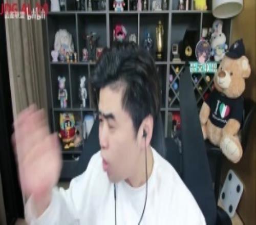 朱开：这版本AL不是一个人的问题，卡尔帮不到塔赞就是玩的很难受