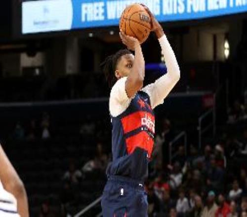 外線很準！卡林頓15中11砍30分平個人賽季最高三分7中6