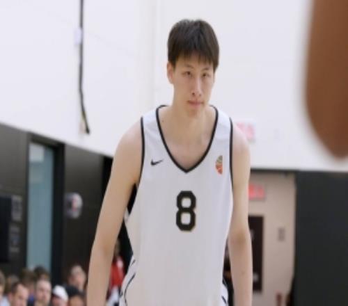 世界隊(duì)VS美國(guó)隊(duì)今天10點(diǎn)上演！先欣賞一波郇斯楠耐克峰會(huì)訓(xùn)練集錦