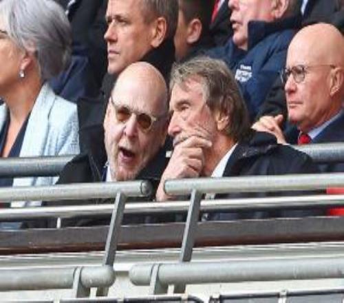 ESPN：曼聯(lián)引援團(tuán)隊(duì)工作全圍繞簽世界級(jí)中場(chǎng)展開也關(guān)注自由球員