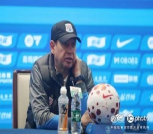 斯盧茨基：我們配得上今天的勝利一比零戰(zhàn)勝對(duì)手在我看來(lái)可接受