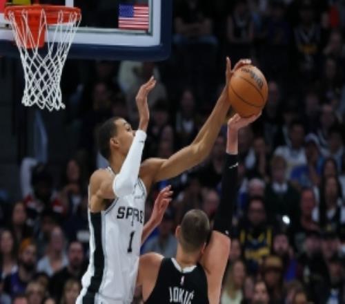 巴爺：我認(rèn)為文班將是下一個(gè)解鎖喬丹成就的球員拿到MVP和DPOY