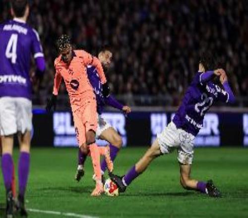 亞馬爾單賽季西甲場均成功過人5.0次，近10年僅次于梅西和內(nèi)馬爾